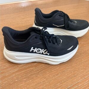 HOKA Bondi 9, women’s running shoe. Size 9B